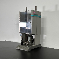 Carver Manual Hydraulic Lab Press image 1